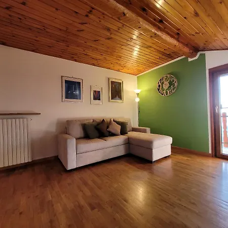 La Mansardina Sul Mountain Iseo Hospitality *