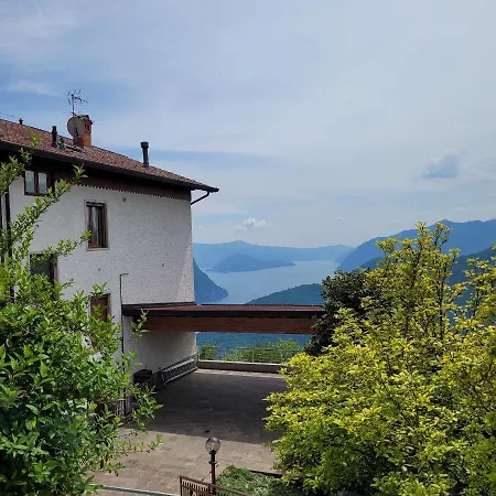 Апартаменты La Mansardina Sul Mountain Iseo Hospitality Боссико